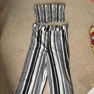 2 Piece matching crop top and pants